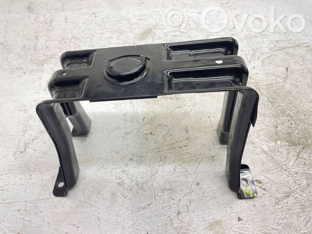 Battery bracket   8K0802715