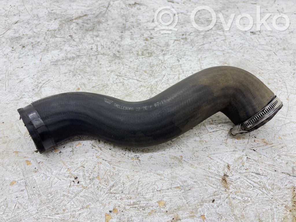 Volvo V70 Intercooler hose/pipe 