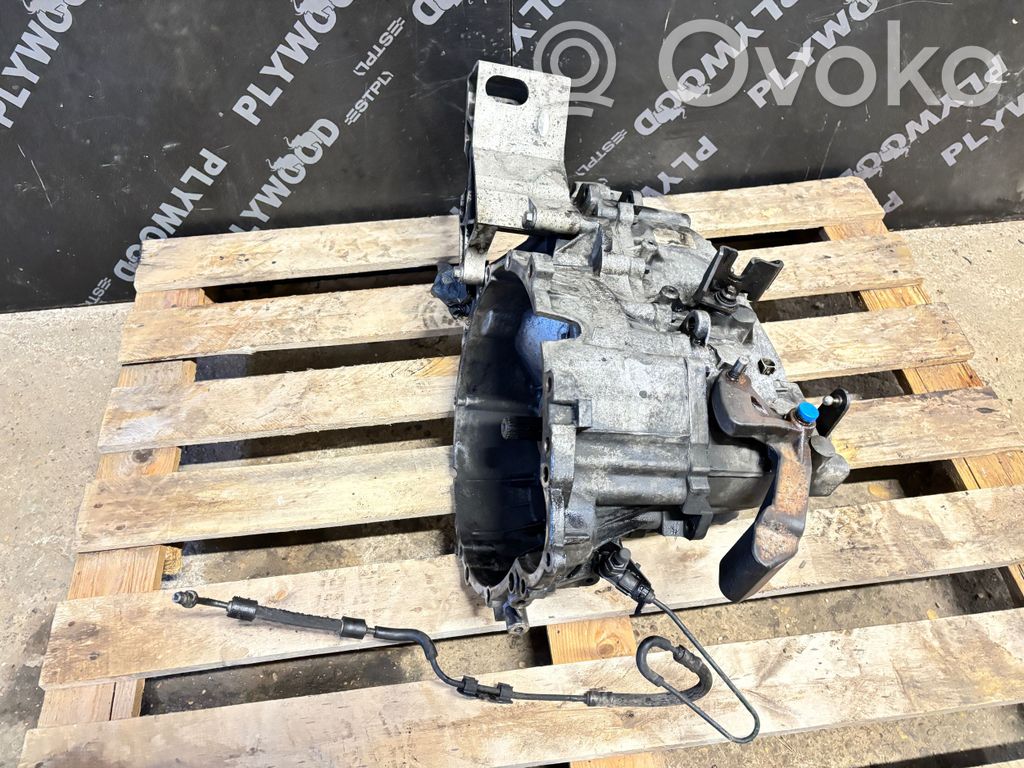 Volvo V70 Caja de cambios manual de 5 velocidades 