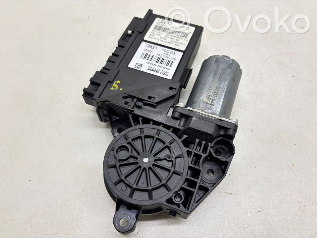 Audi A8 S8 D3 4E Rear door window regulator motor 