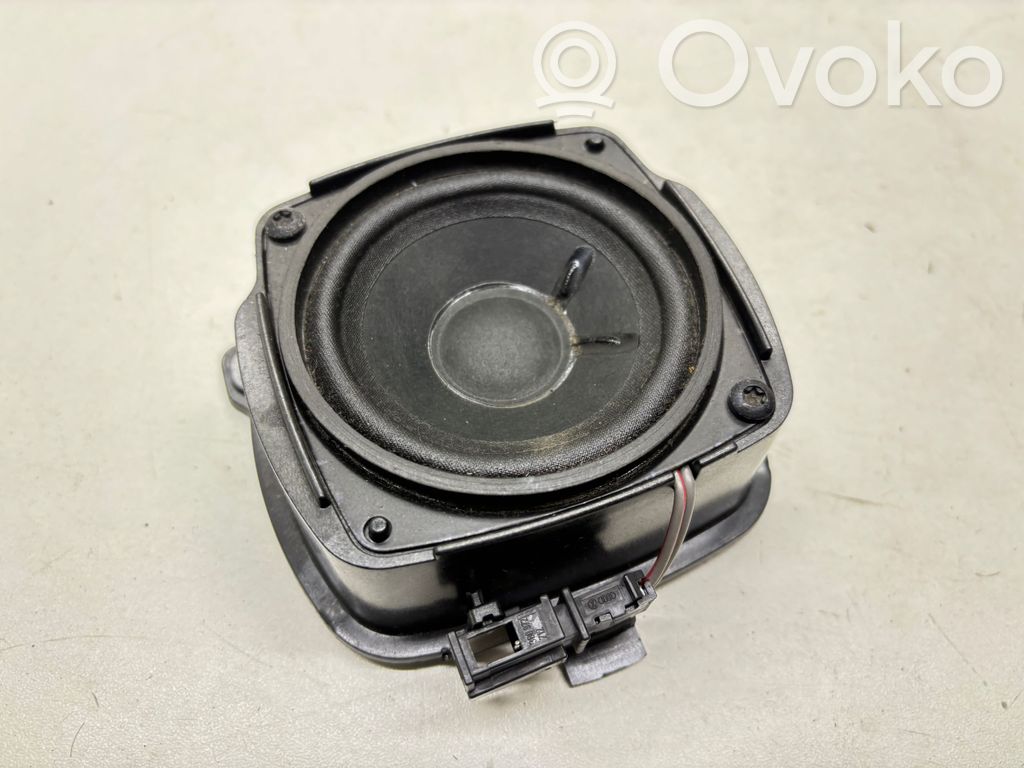 Audi A8 S8 D3 4E Etuoven kaiutin 