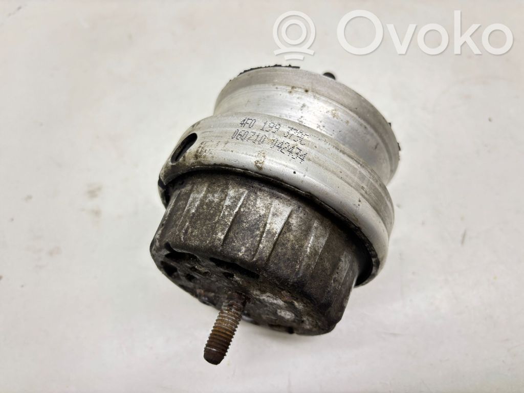 Audi A6 S6 C6 4F Engine mount bracket 
