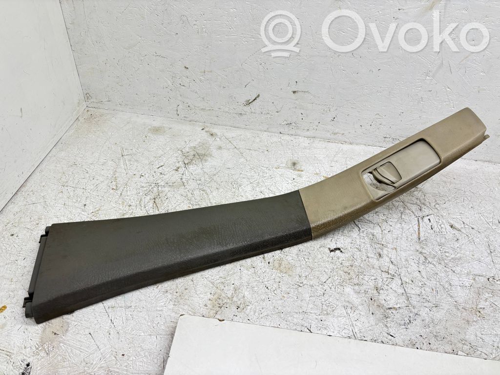 Audi 80 90 B3 Pilar (B) (superior) 