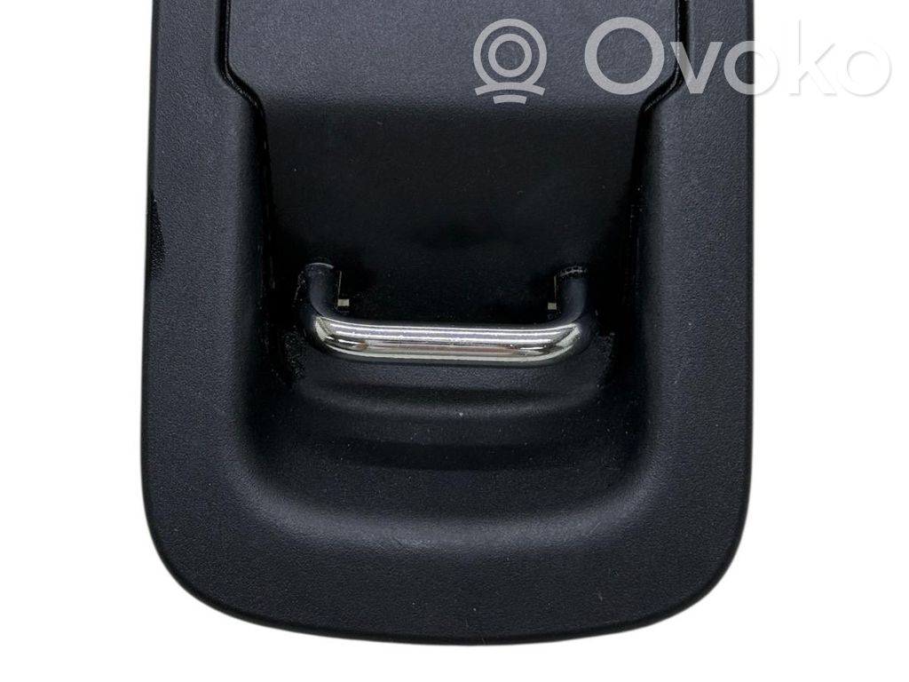 Ford S-MAX Tie down hook / loop 