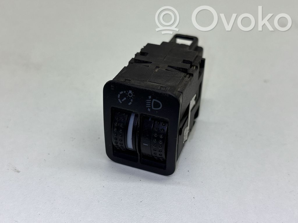 Volkswagen Bora Headlight level height control switch 