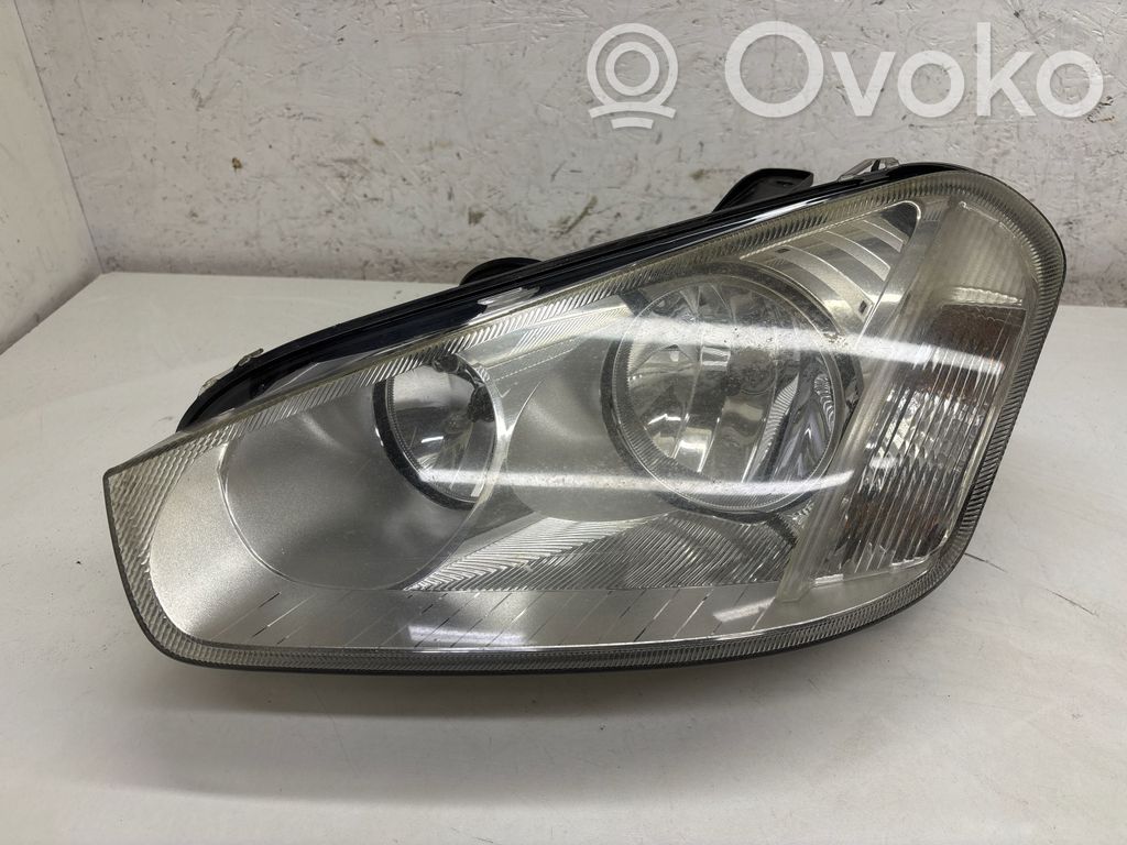 Ford C-MAX I Headlight/headlamp 