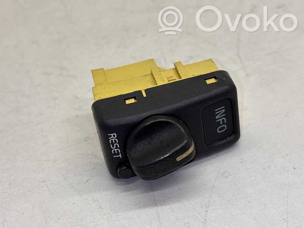 Volvo S70  V70  V70 XC On-board computer control switch 