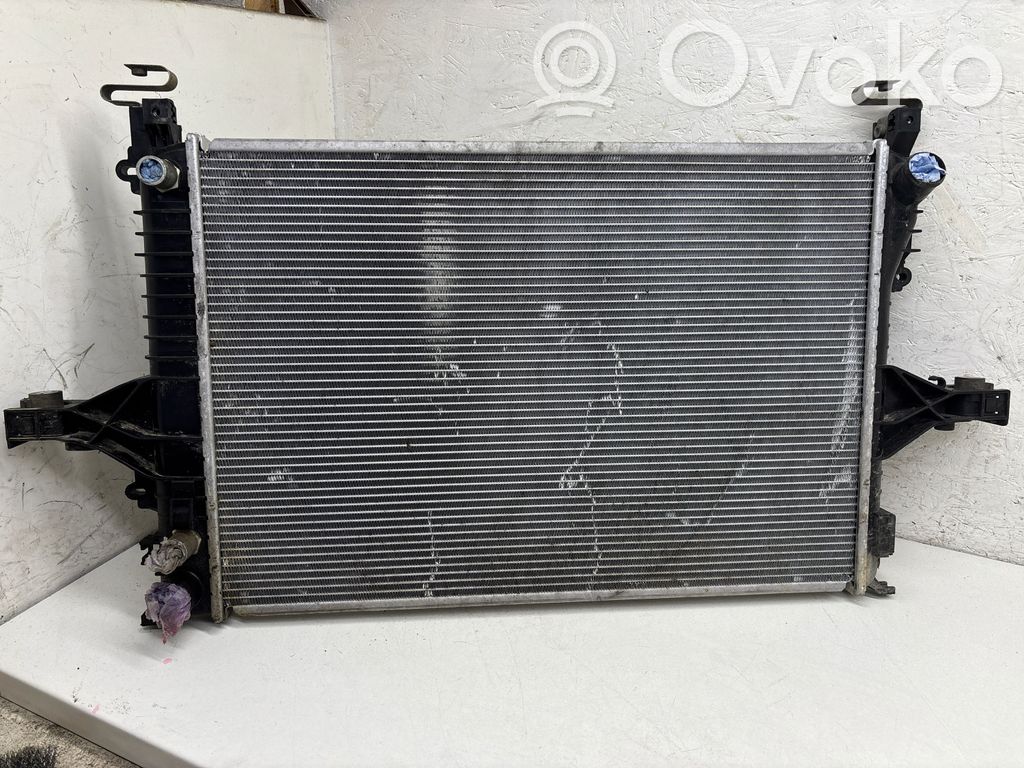 Volvo XC70 Radiador del refrigerante 