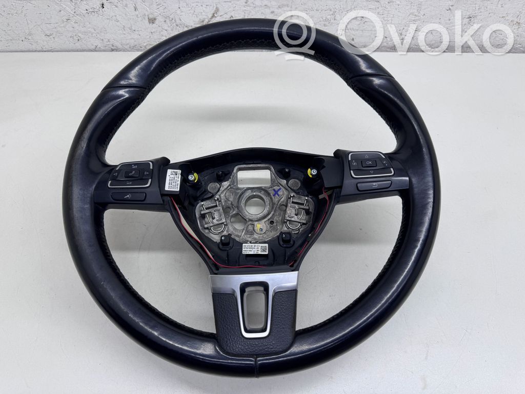 Volkswagen PASSAT B7 Ohjauspyörä 