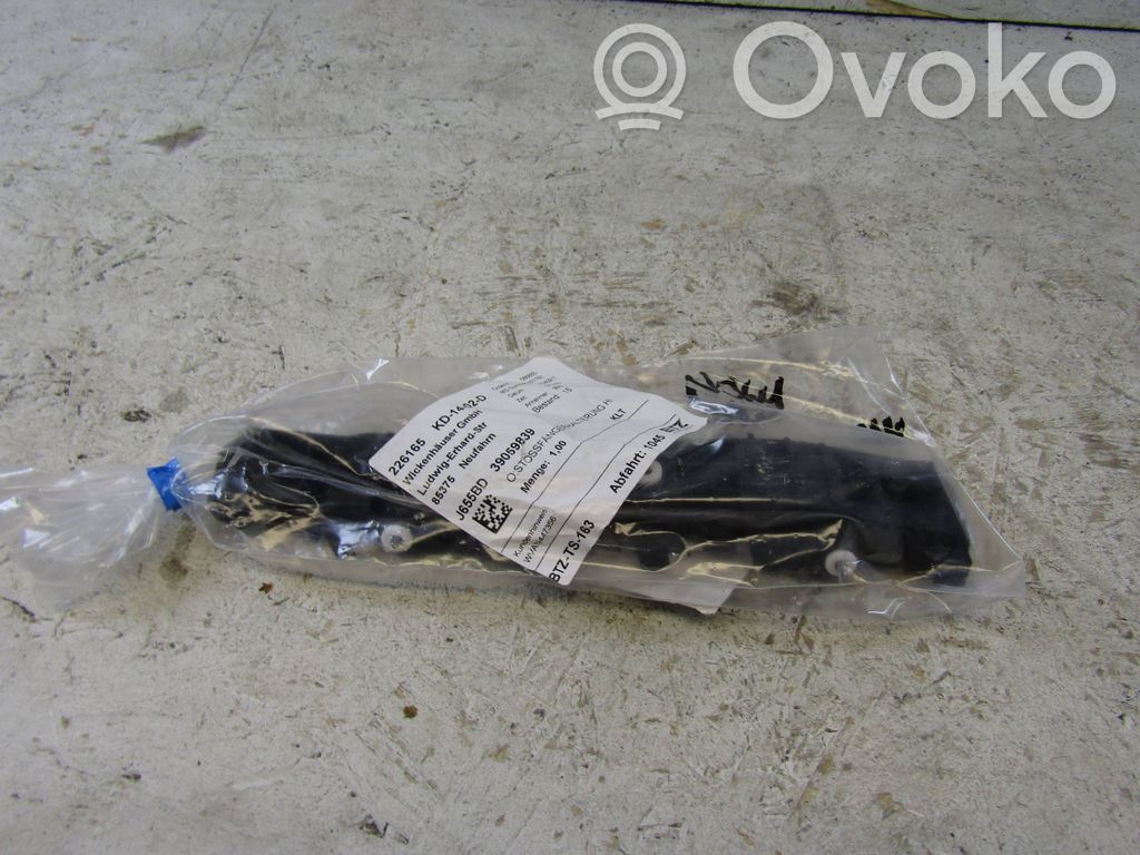 Opel Corsa E Rear bumper mounting bracket 