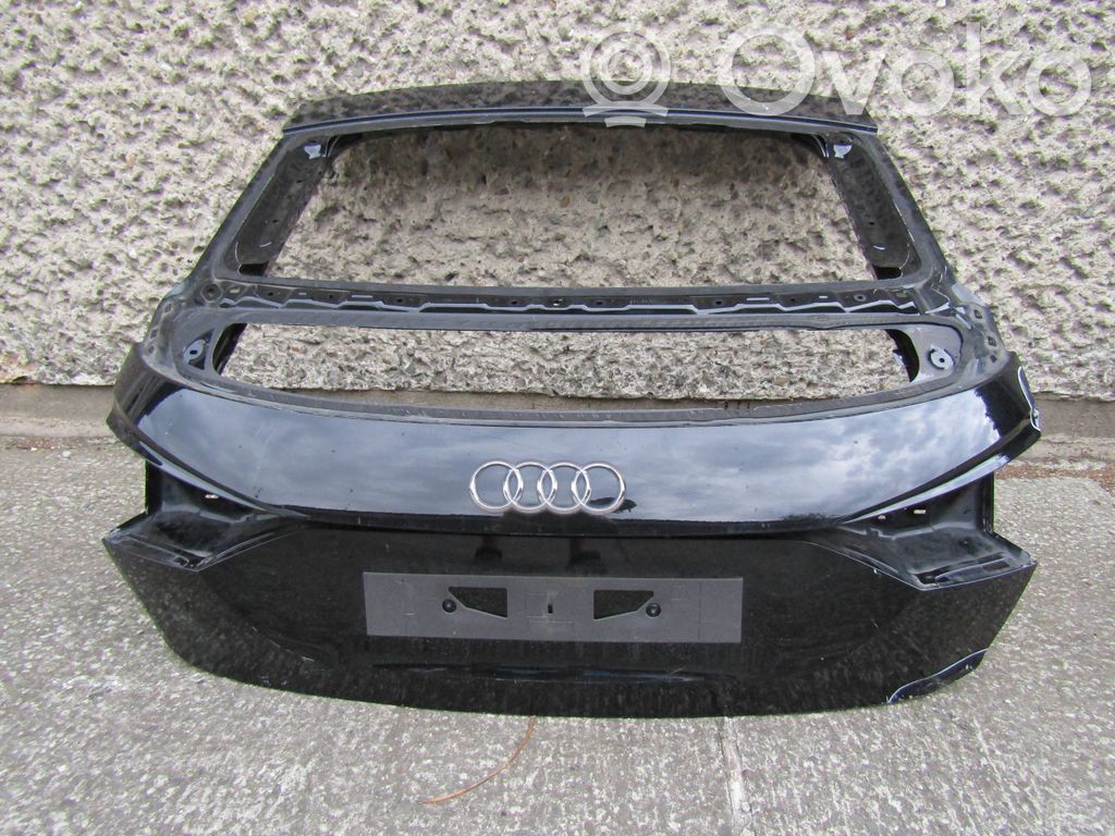 Audi Q4 Sportback e-tron Galinis dangtis (bagažinės) 