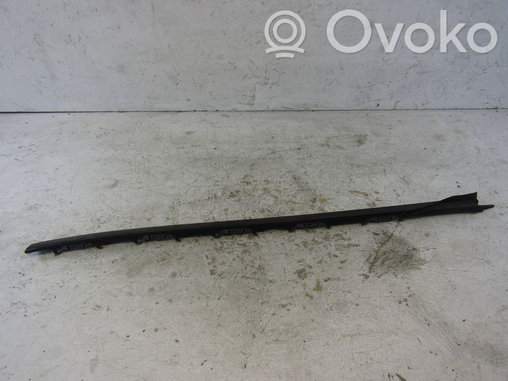 BMW X5 G05 Windshield trim 