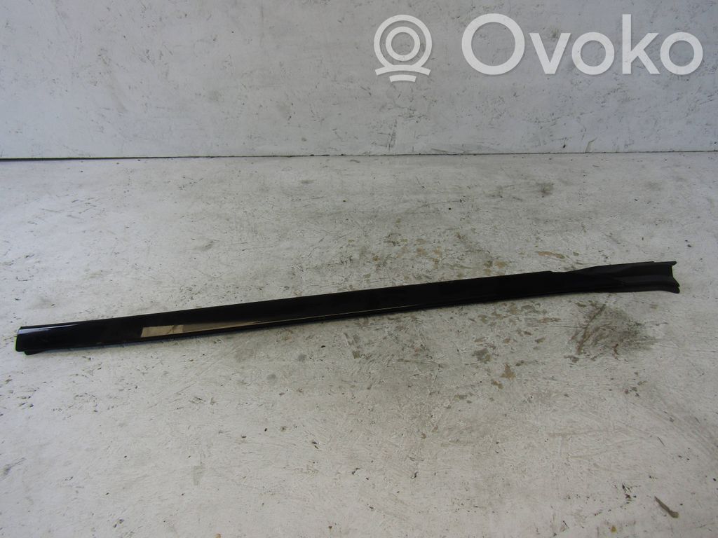 BMW X5 G05 Windshield trim 