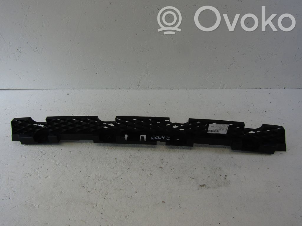 Volkswagen PASSAT B7 Soporte de montaje del parachoques trasero 