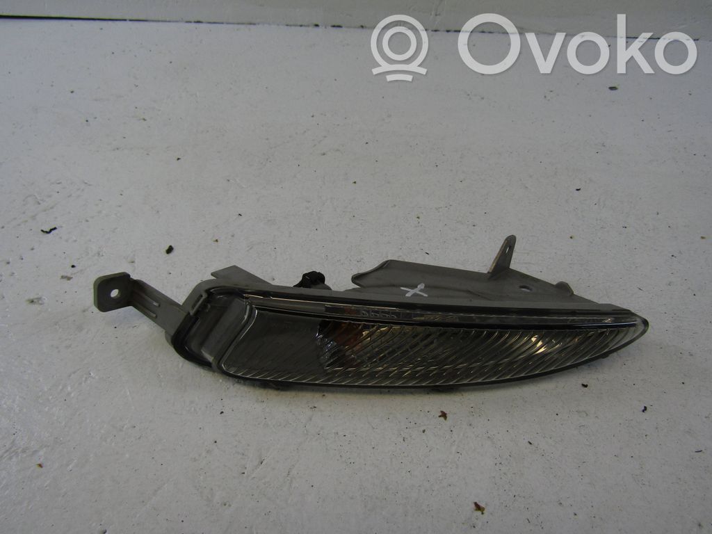 Opel Astra J Front indicator light 
