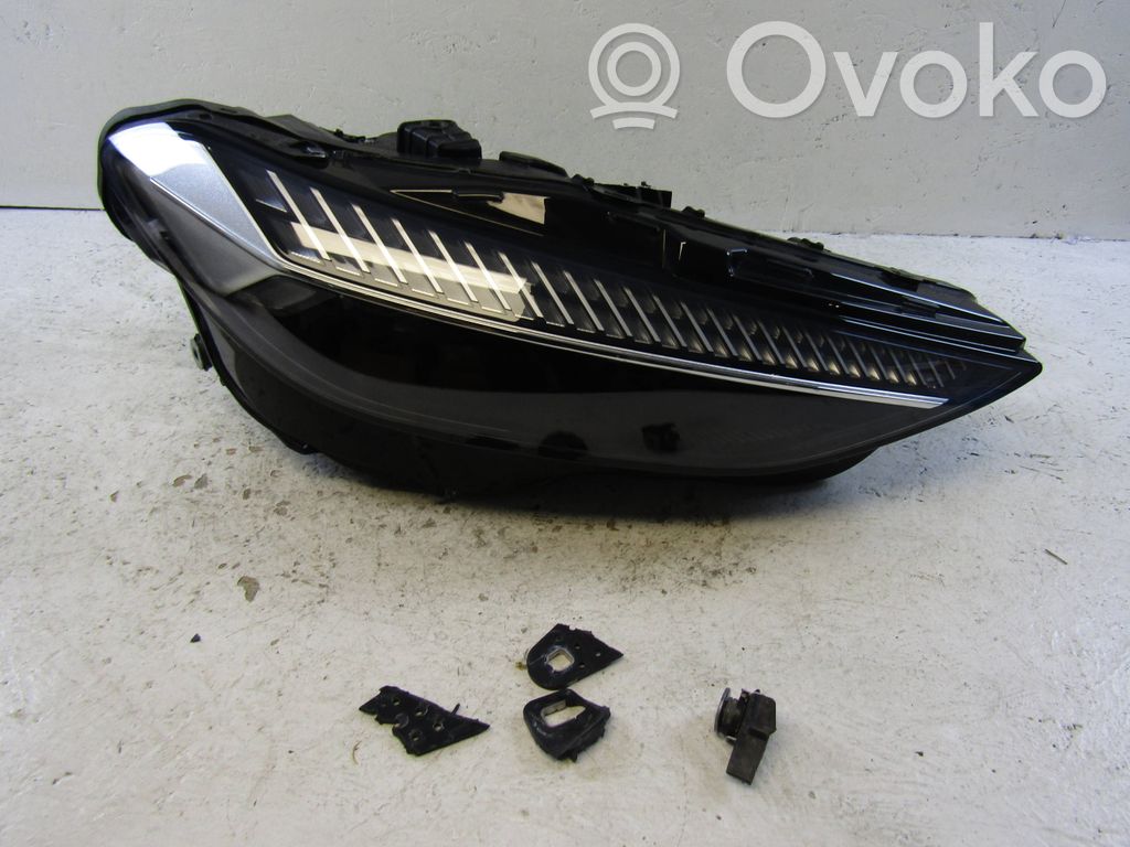 Audi A5 Phare frontale 