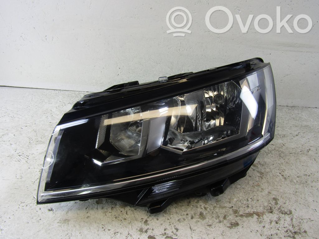 Volkswagen Multivan T6 Lampa przednia 