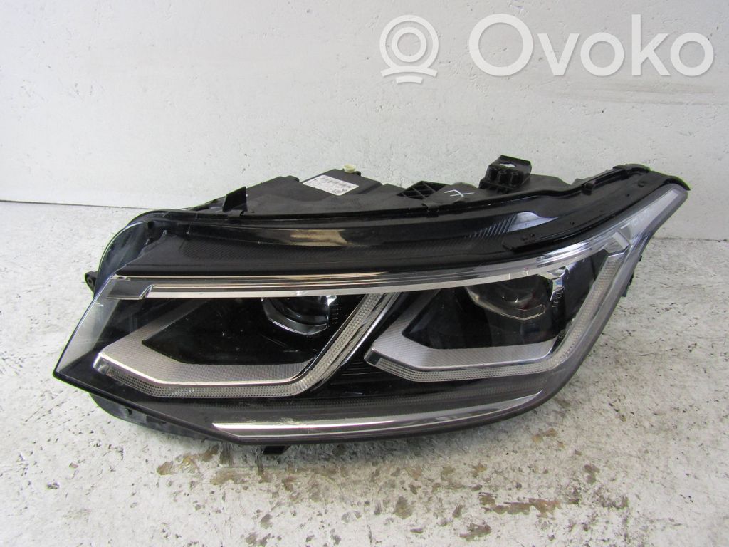 Volkswagen Tiguan Phare frontale 