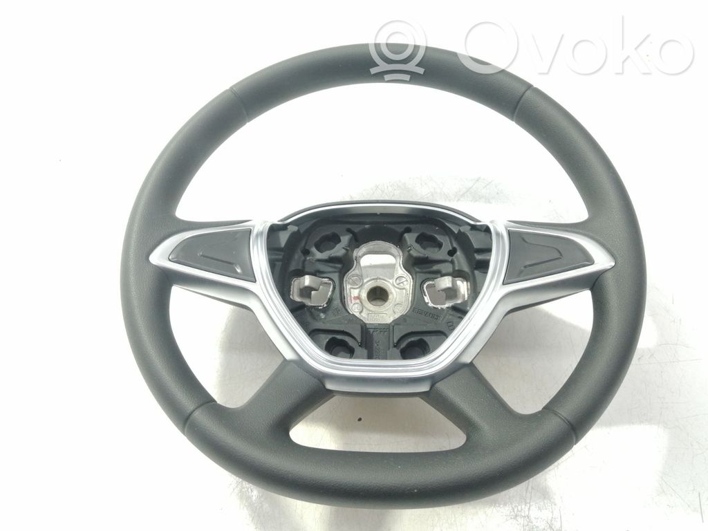 Dacia Sandero II Volant 
