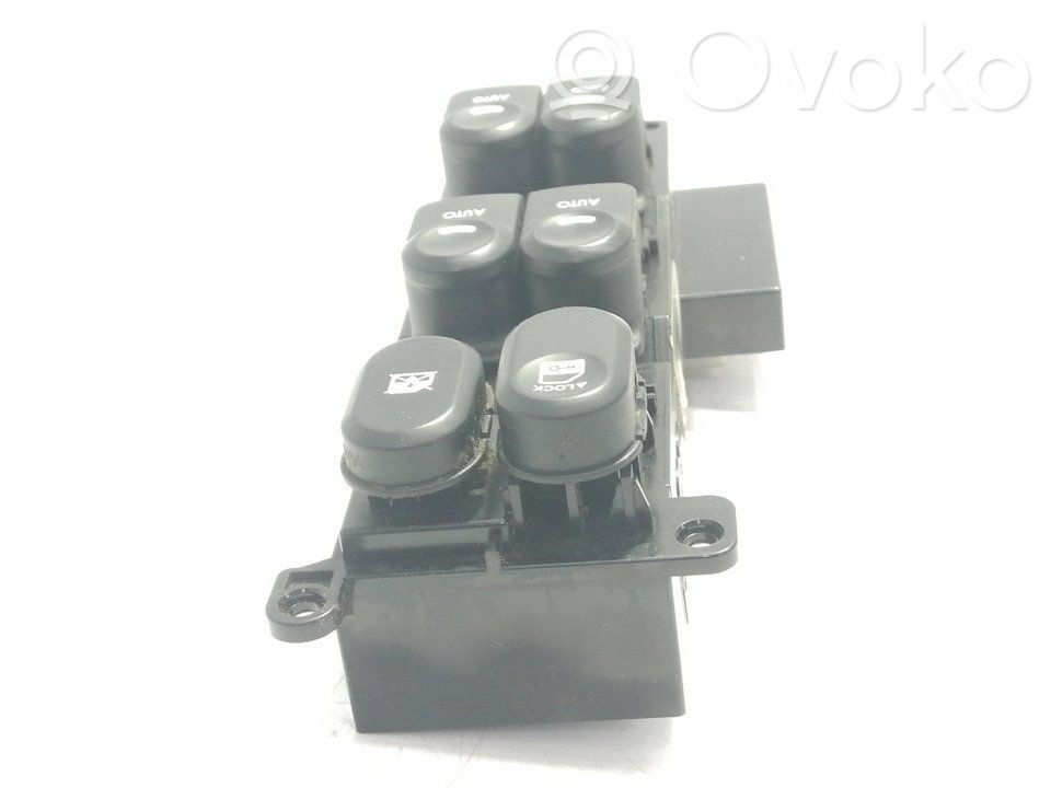 Hyundai i30 Silnik regulatora szyby drzwi przednich 