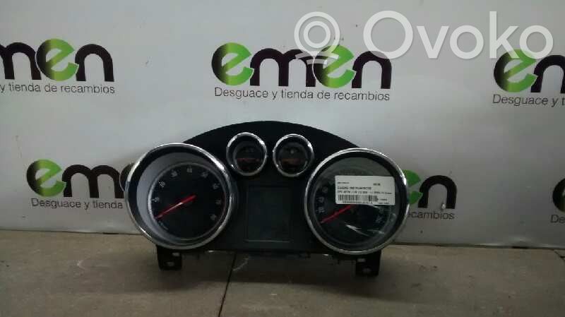 Opel Astra J Licznik / Prędkościomierz 