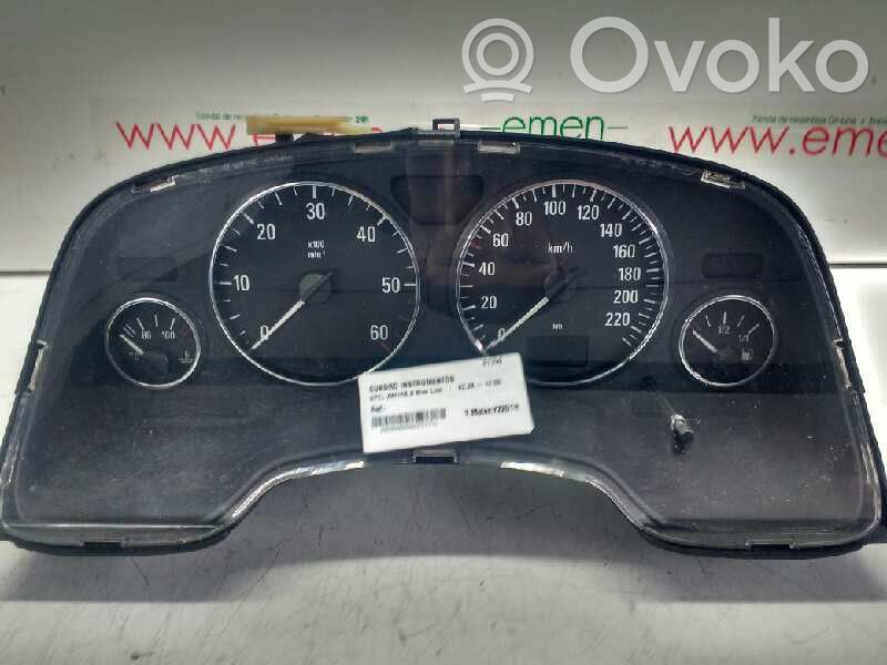 Opel Zafira A Nopeusmittari (mittaristo) 
