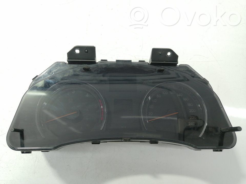 Toyota Avensis T270 Tachimetro (quadro strumenti)