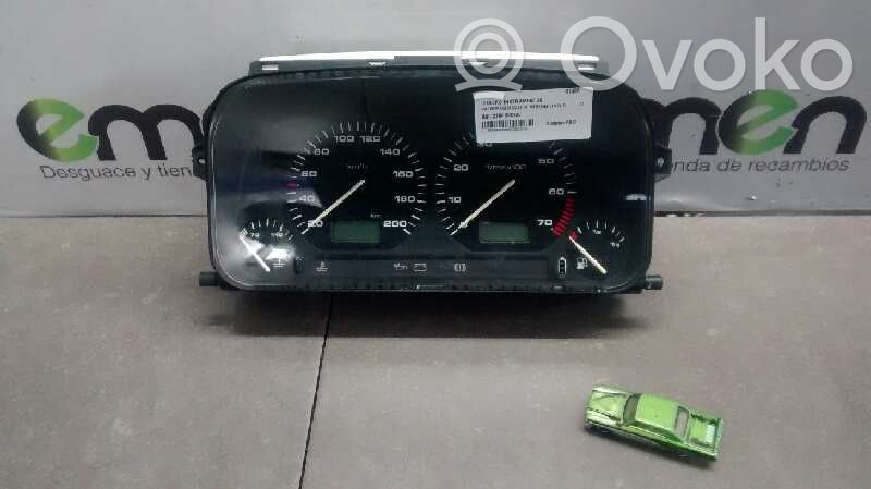Volkswagen Golf III Tachimetro (quadro strumenti)