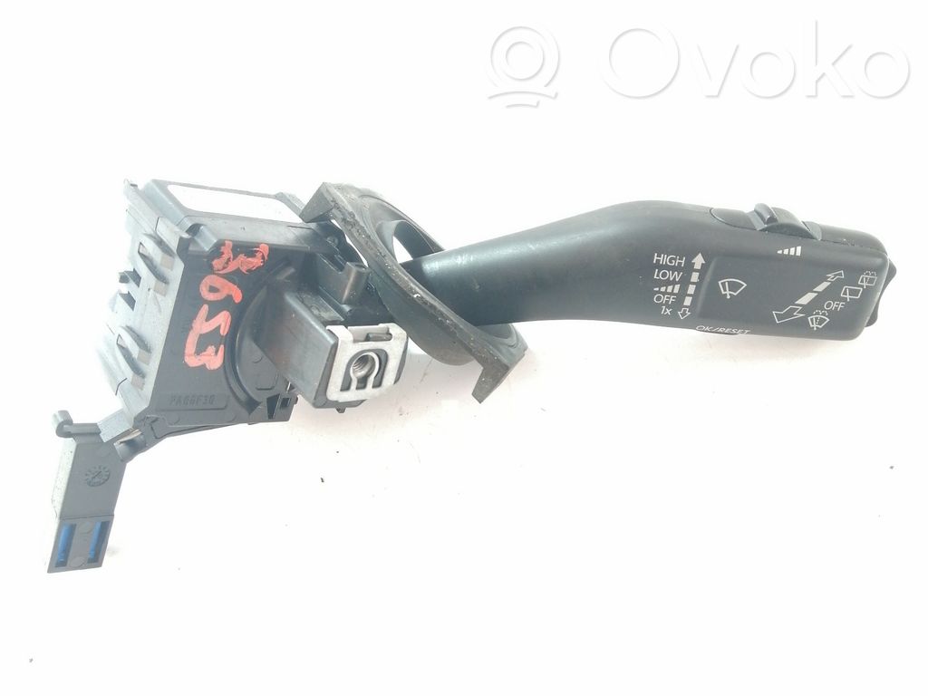 Seat Altea Commodo de clignotant 