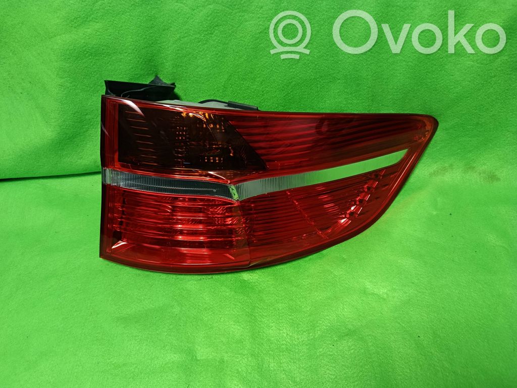 Rear/tail lights   63217179984