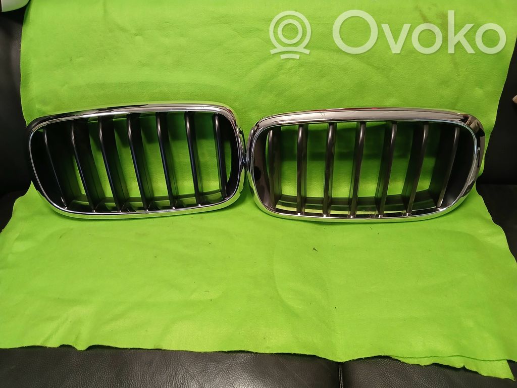 BMW X5 F15 Maskownica / Grill / Atrapa górna chłodnicy 