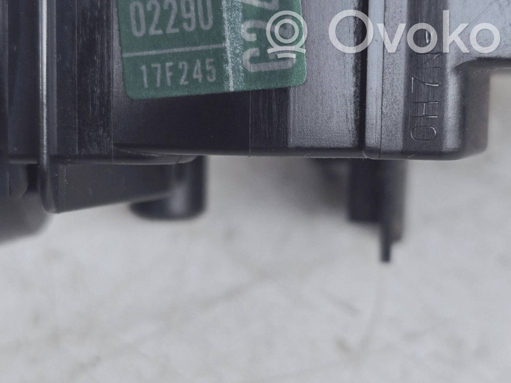 Light switch   02290,17F245