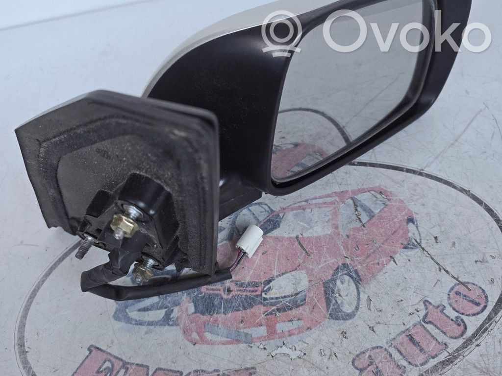 Toyota Corolla E120 E130 Elektryczne lusterko boczne drzwi przednich 