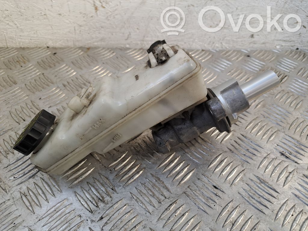 Toyota Auris 150 Główny cylinder hamulca 