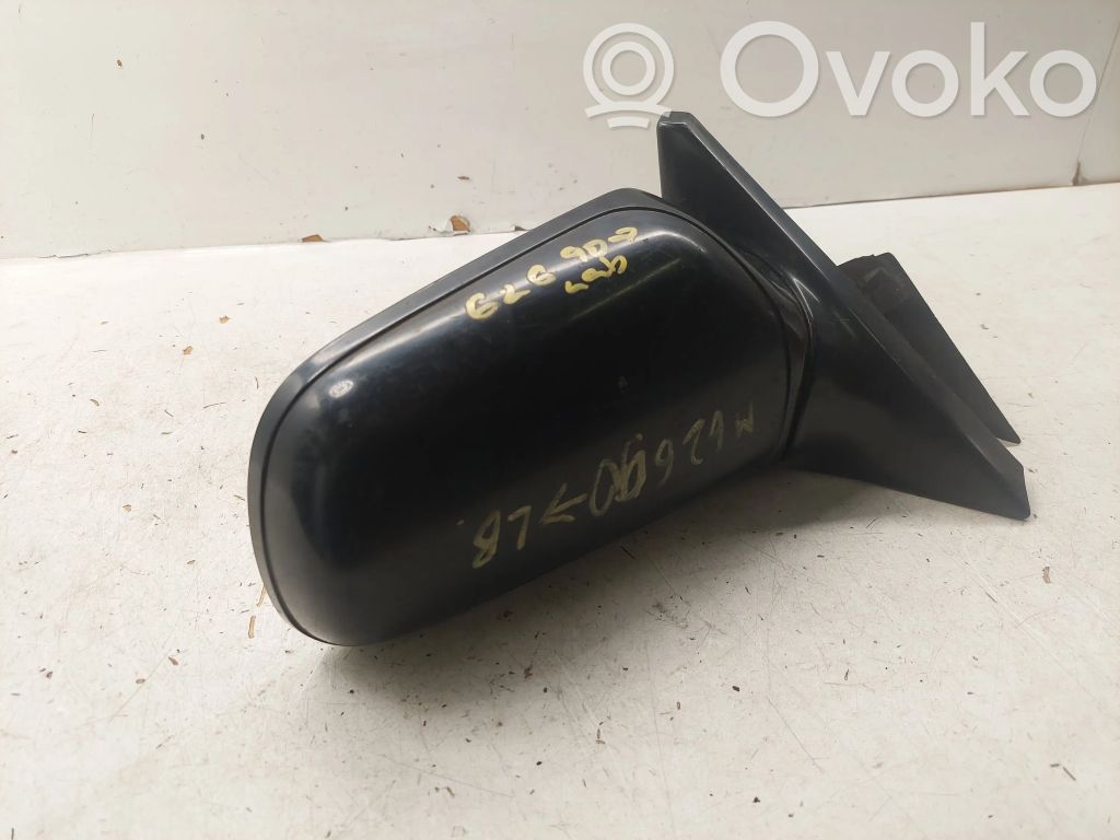 Mazda 626 Manual wing mirror 