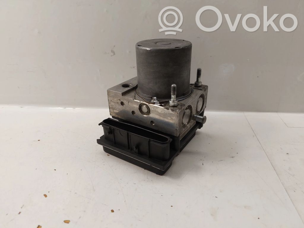 Toyota Corolla Verso AR10 ABS Pump 