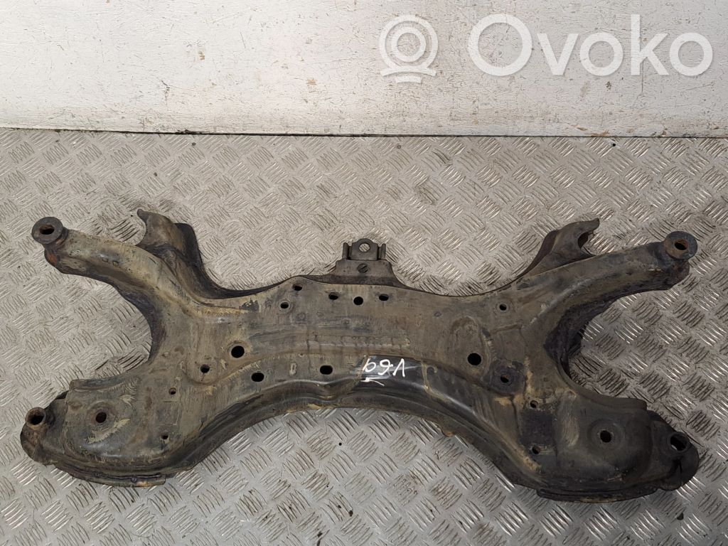 Toyota Corolla Verso AR10 Front subframe 