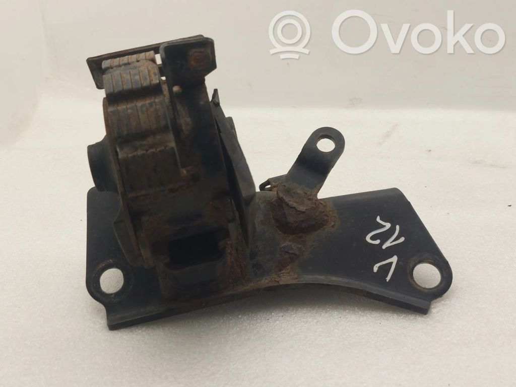 Toyota Corolla Verso AR10 Engine mount bracket 