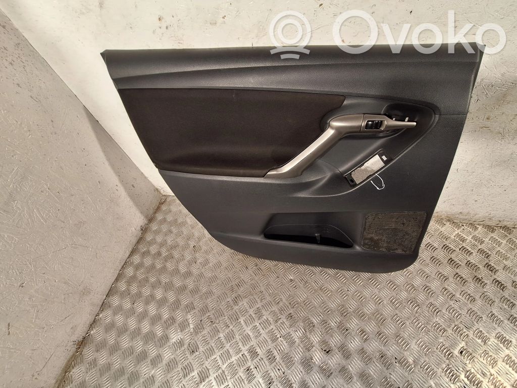 Toyota Verso Boczki / Poszycie drzwi tylnych 