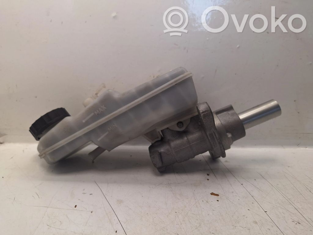 Toyota Auris 150 Główny cylinder hamulca 