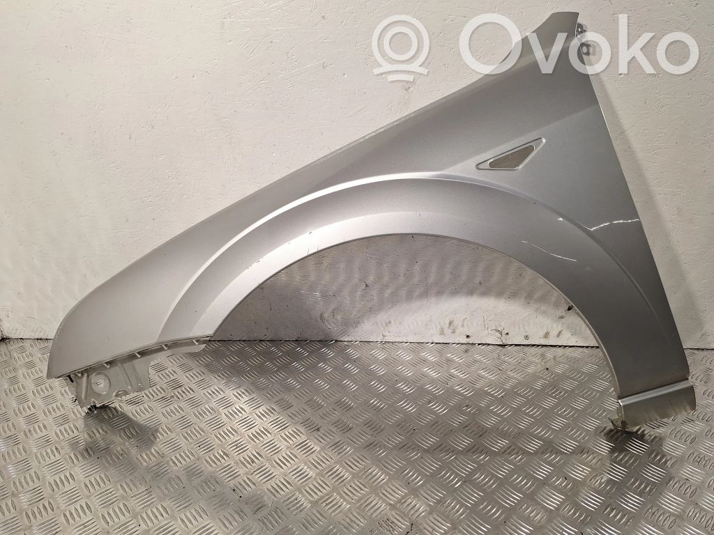 Ford Mondeo Mk III Sparnas 