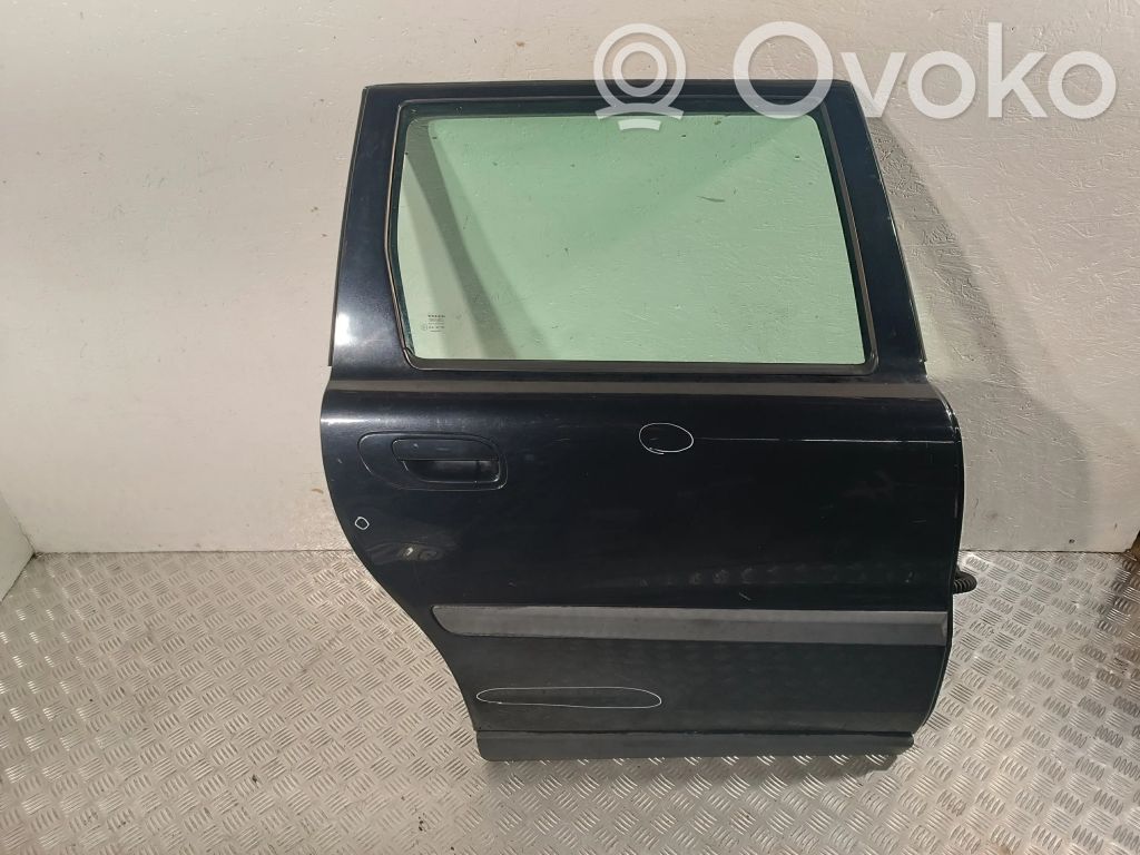 Volvo V70 Aizmugurējās durvis 