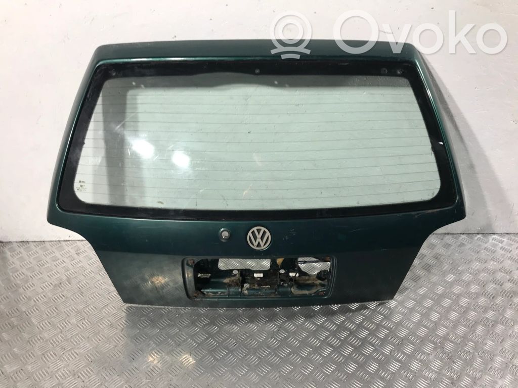 Volkswagen Golf III Aizmugurējais pārsegs (bagāžnieks) 