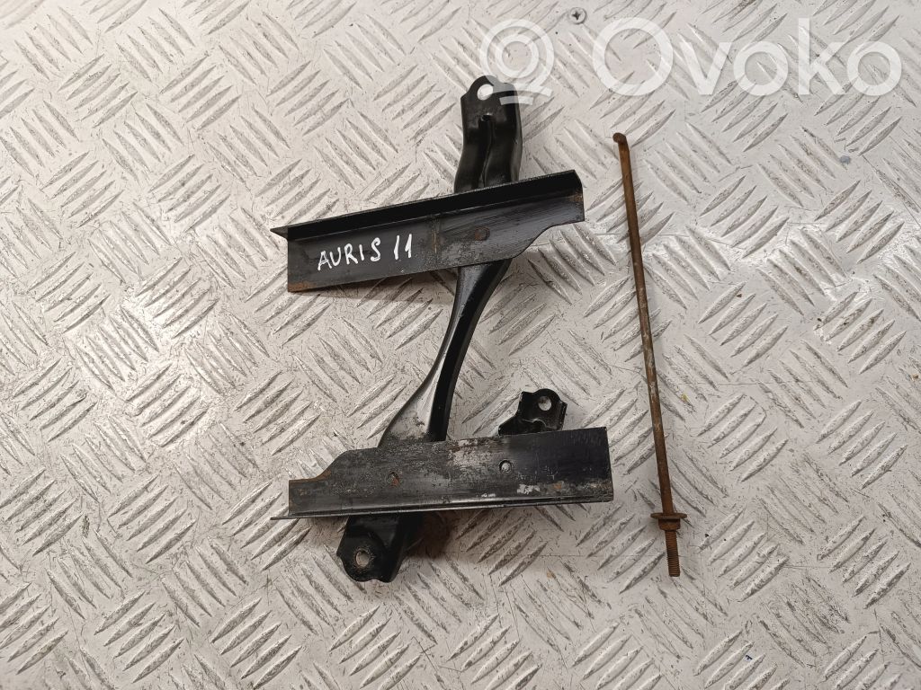 Toyota Auris 150 Battery bracket 