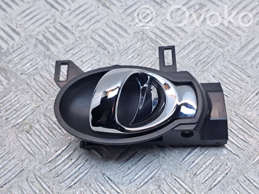Nissan Juke I F15 Front door interior handle 
