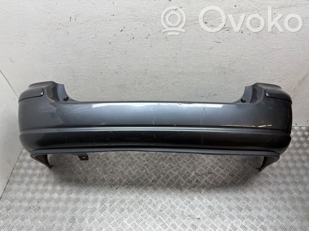 Toyota Avensis T250 Parachoques 