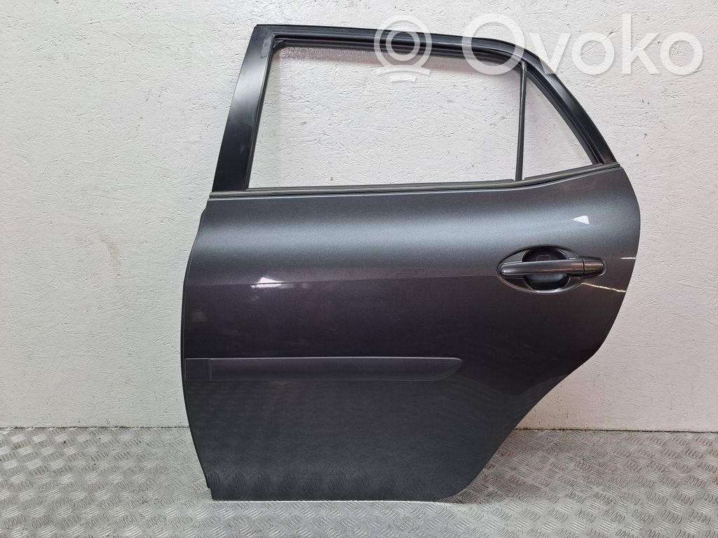 Toyota Auris 150 Puerta trasera 