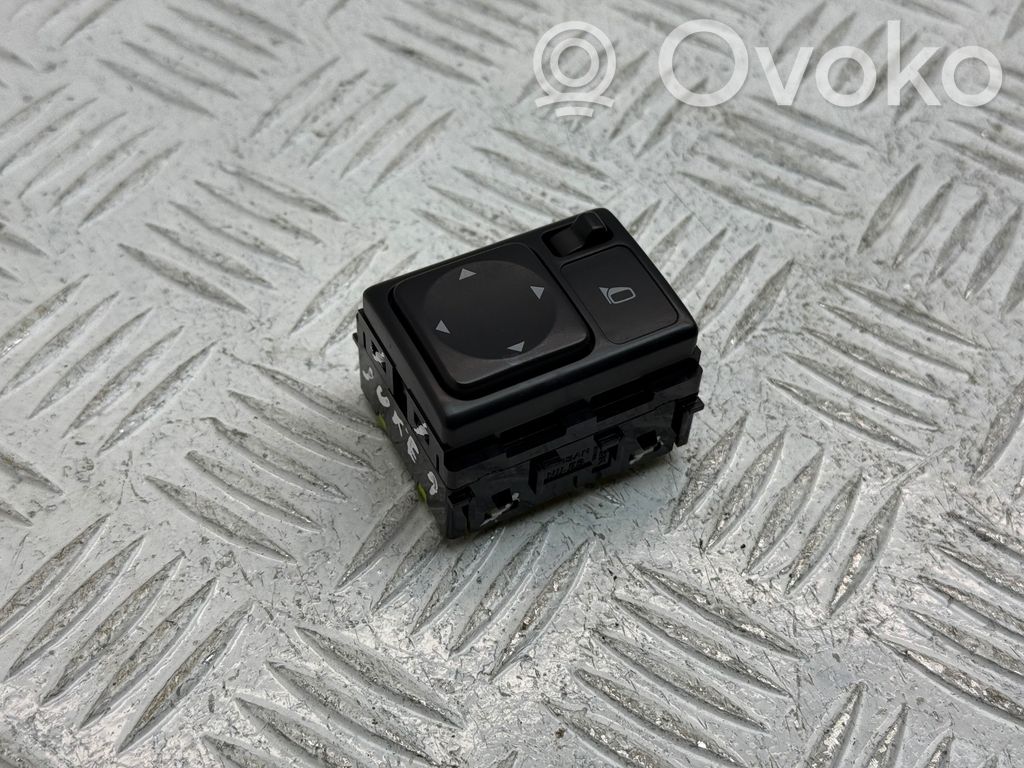 Nissan Juke I F15 Wing mirror switch 