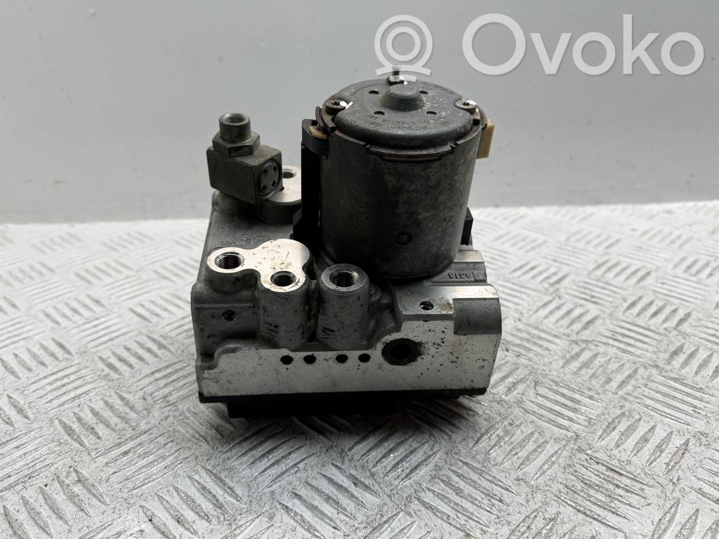BMW 5 E39 ABS Blokas 