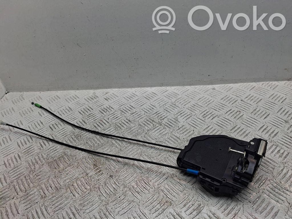 Toyota Auris 150 Zamek drzwi tylnych 